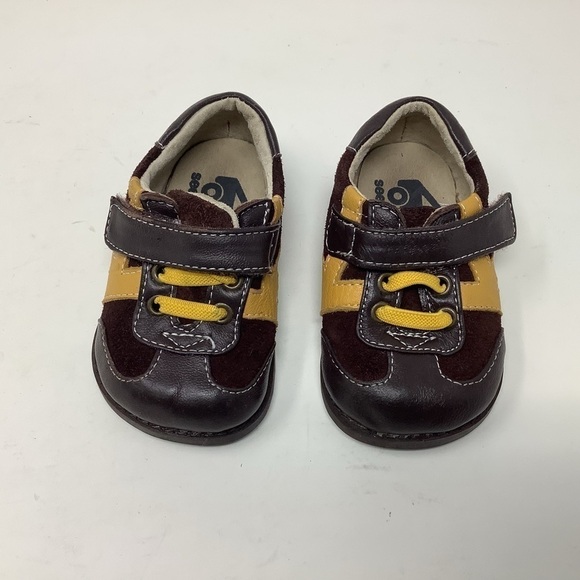 See Kai Run Brown and Yellow Shoes - Picture 1 of 6